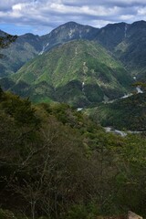 Fototapeta na wymiar 丹沢山域からの眺望