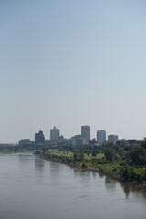 Fototapeta na wymiar Memphis, TN cityscape reflecting on the water.