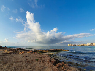 Vega Baja del Segura - Las calas de Torrevieja paisajes junto al mar	