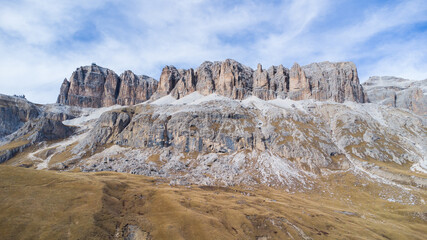 Fototapeta na wymiar Mountain impressions from the Dolomites in the italian alps