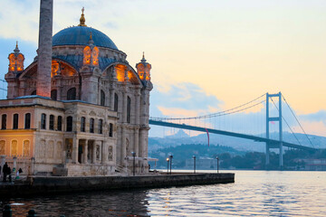 Naklejka premium Ortakoy Mosque in Istanbul. mosque at sunrise. mosque in istanbul