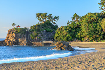 早朝の桂浜　下竜頭岬　高知県高知市　Katsurahama in the early morning. Shimoryuzu Cape.　Kochi-ken Kochi city © M・H