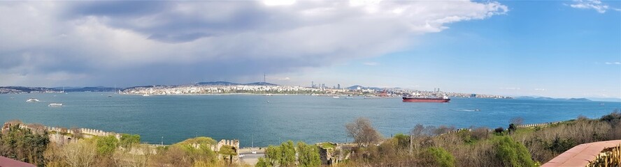 Fototapeta na wymiar sea view at Istanbul