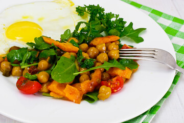 Scrambled Eggs and Salad with Chickpeas and Vegetables