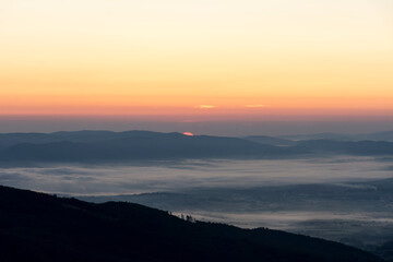 Mgła  w górach - Fog in the mountains
