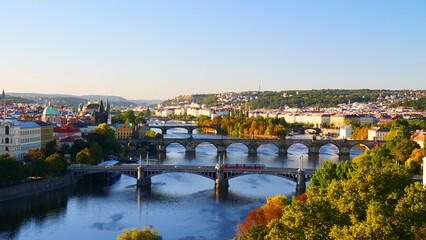Fototapeta na wymiar Prag, Tschechien: Brückenpanorama