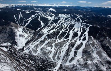 Vail Colorado.  Aerial image taken from a Cessna 182. - obrazy, fototapety, plakaty