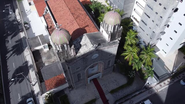 Igreja do Líbano vista de cima, em Fortaleza, imagem de drone