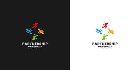 Obraz na płótnie Canvas partnership, team work logo design for human community