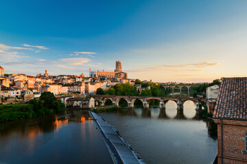Obraz premium Ville d'Albi au coucher du soleil, Tarn, France
