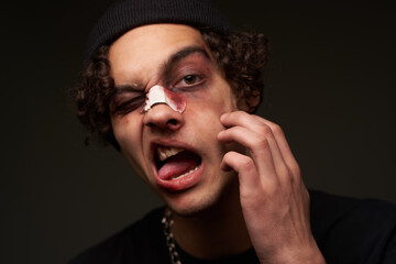 fighter with broken nose training boxing conflict aggression injury