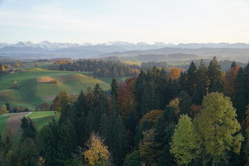 Fototapeta na wymiar Herbst im Berner Oberland und Emmental