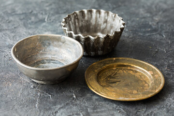 empty copper round vintage plates