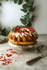 marble cake with white chokolate and strawberry chips