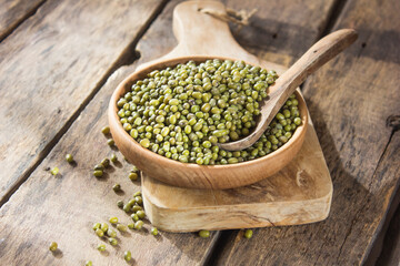 Mung bean seedst, Food ingredients in Asian cuisine and produce mung bean sprout