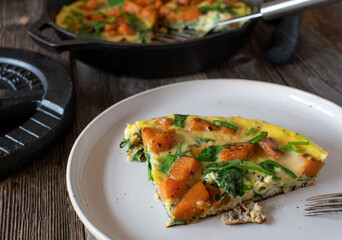 Frittata with sweet potatoes and spinach