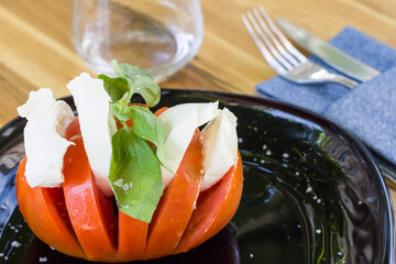 TOMATO SALAD 