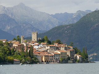 Comer See. Santa Maria Rezzonico