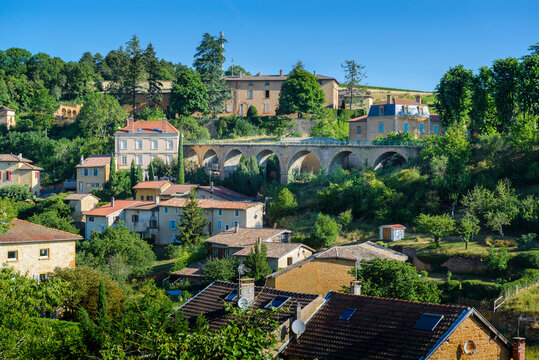 Viaduc de la voie du Tacot &agrave; Jarnioux