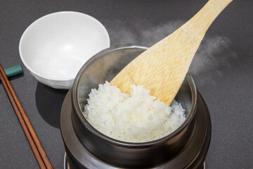 釜炊きの御飯ホッカホカ
