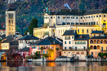 Detail of the palaces over the Orta San Giulio island, in the same name lake (Piedmont, Northern...