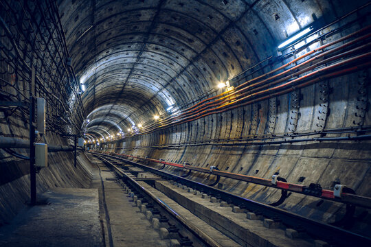 Fototapeta Underground transport tunnel, subway tunnel, St. Petersburg