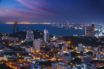 Obraz premium A bird's-eye view of Pattaya City