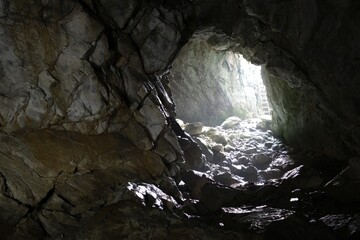 Zakopane, jaskinia Raptawicka. - obrazy, fototapety, plakaty