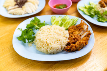 steamed rice topped with chicken
