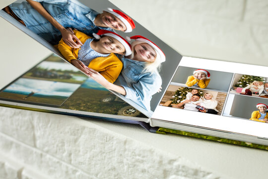 photo book with christmas photos