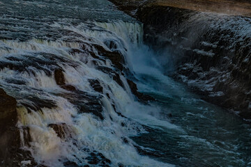 グトルフォスの滝と朝焼け