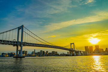 レインボーブリッジと東京の夕景