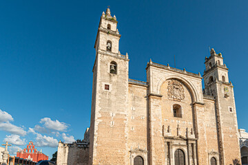 Fototapeta na wymiar Cathedral of San Ildefonso, Merida, Mexico