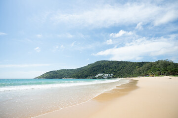 Obraz premium beach with sky and clouds