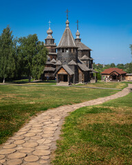 Fototapeta na wymiar In the historic centre of Suzdal