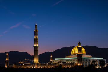 Fototapeta na wymiar Muscat,Oman,05,03,2019. Night view on grand mosque Muscat,Oman