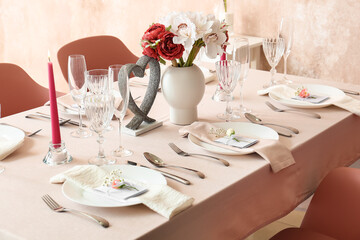 Beautiful table setting for wedding celebration in restaurant