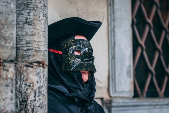 Carneval mask in Venice, Venetian Costume, Mask