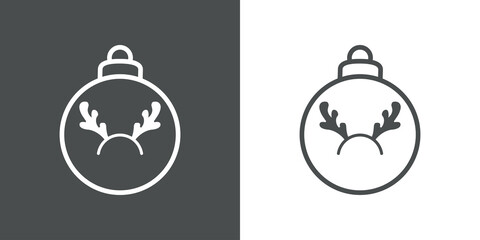 Decoración para árbol de navidad. Icono silueta de bola de navidad con diadema de cornamenta de reno con líneas en fondo gris y fondo blanco