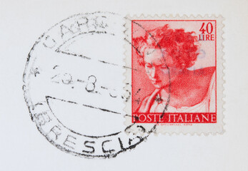briefmarke stamp gestempelt used vintage retro alt old cancel frankiert italien italy poste italiane 40 lire red rot person gesicht face kopf head