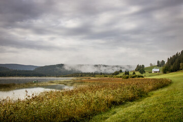 le lac de Remoray dans le Doubs en France
