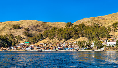 Fototapeta na wymiar Strait of Tiquina on Titicaca Lake at San Pablo de Tiquina in Bolivia