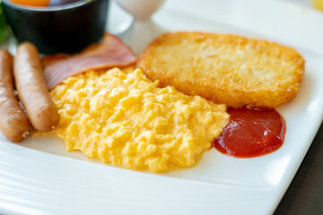 モーニングプレート