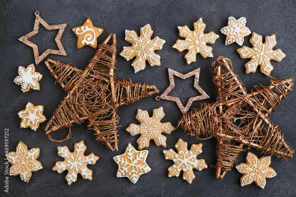 Wall mural christmas texture background with gingerbread