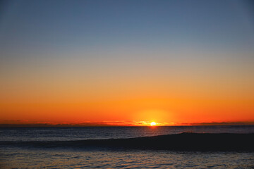 Obraz premium sunrise at the beach