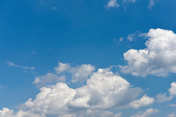 Obraz premium Blue sky and clouds 