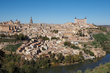Fototapeta na wymiar view of the city of Toledo, Spain 