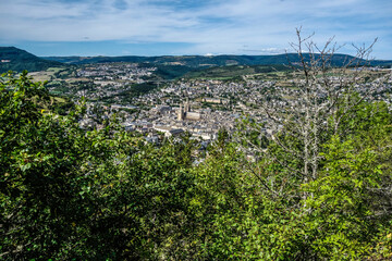 Mende Okzitanien Occitanie Lozère Languedoc Roussillon Stadtansicht von oben Kathedrale Notre-Dame-et-Saint-Privat