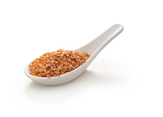 Cereales en cuchara, blanca de cerámica,  vintage sobre fondo blanco. Cereals in spoon, on white background.