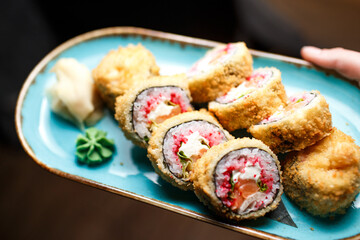 Hot tempura roll with salmon, scallop and shitake
